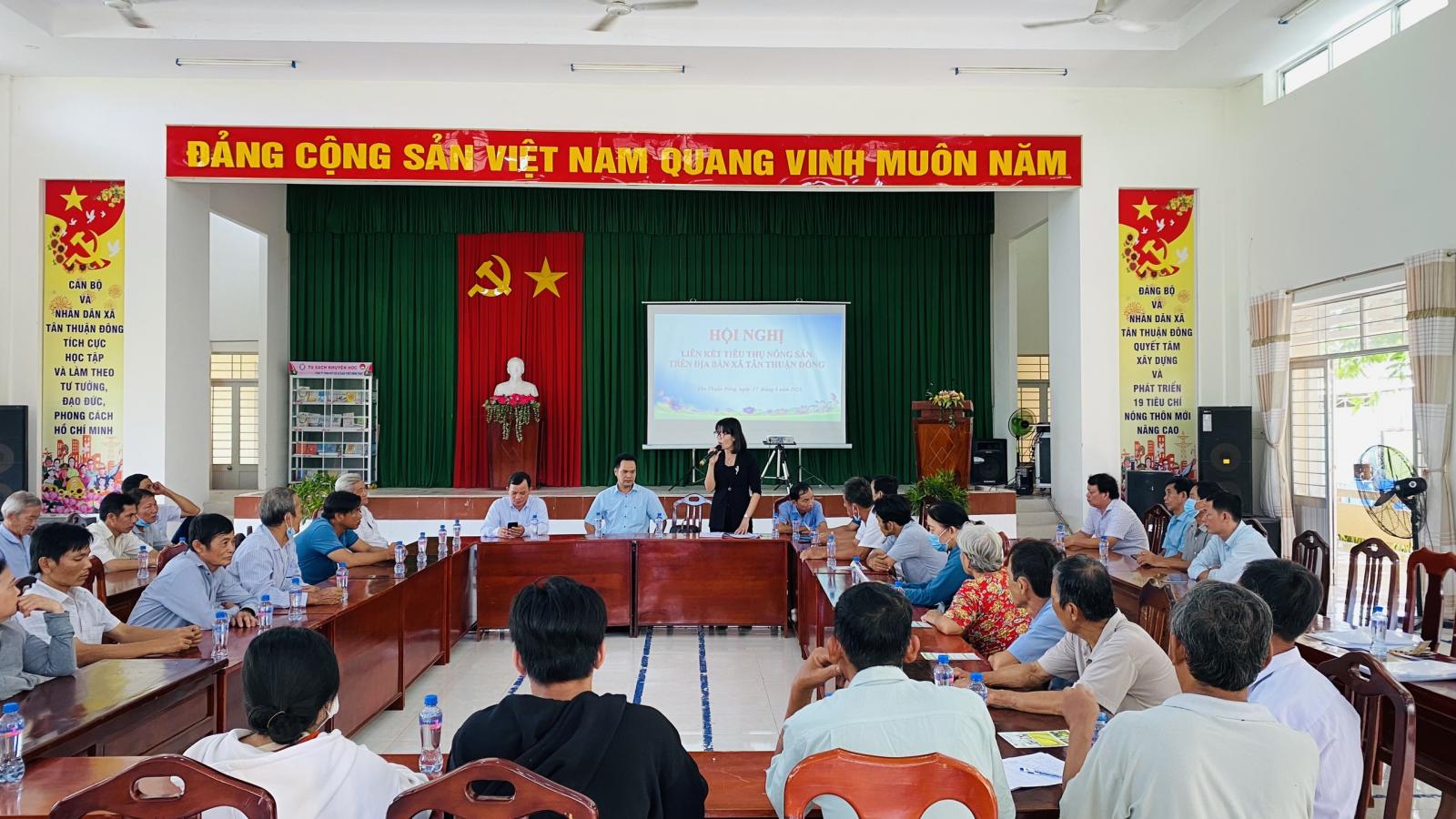 Hội nghị liên kết tiêu thụ nông sản trên địa bàn xã Tân Thuận Đông